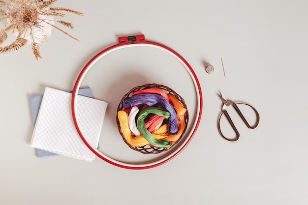 Uśmiechnięta uczestniczka kursu